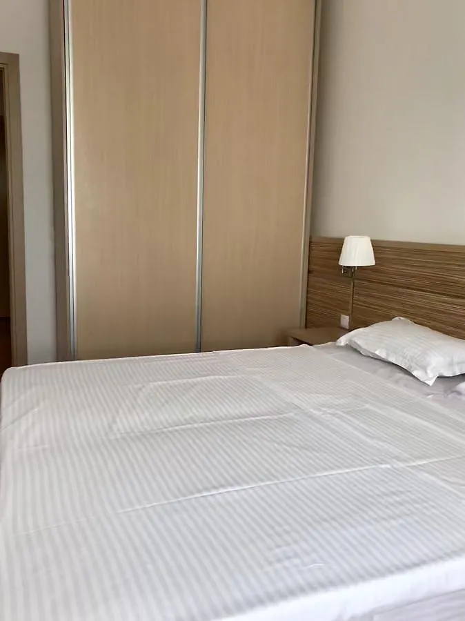 Exclusive Apartments Bukarest 0*,